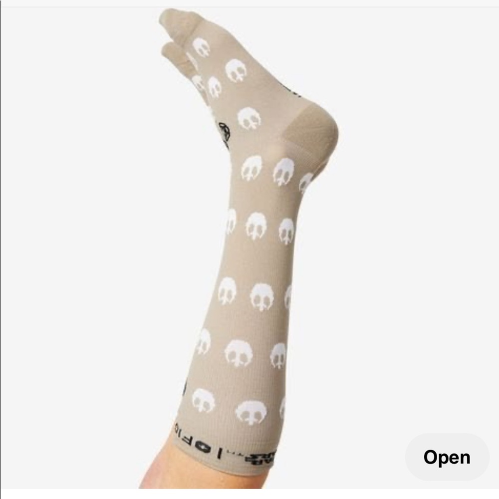 ISO Star Wars  figs compression socks